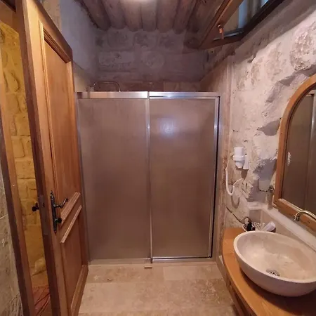 Songuel Hanim Konagi *